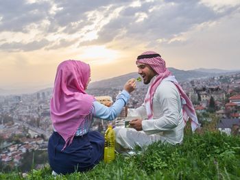 Puncak Banyak Kampung Kawin Kontrak: Fenomena Sosial yang Mengundang Perhatian di Masyarakat