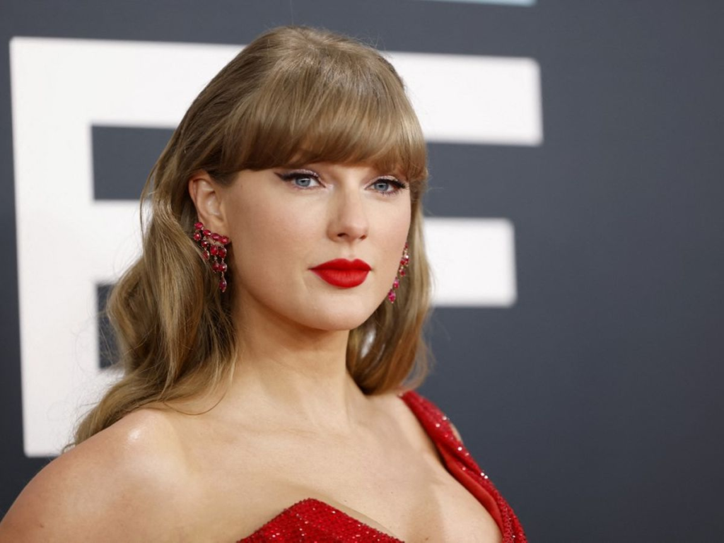 Taylor Swift Lawan AI dengan 3 Merek Dagang Suara dan Wajahnya Sendiri
