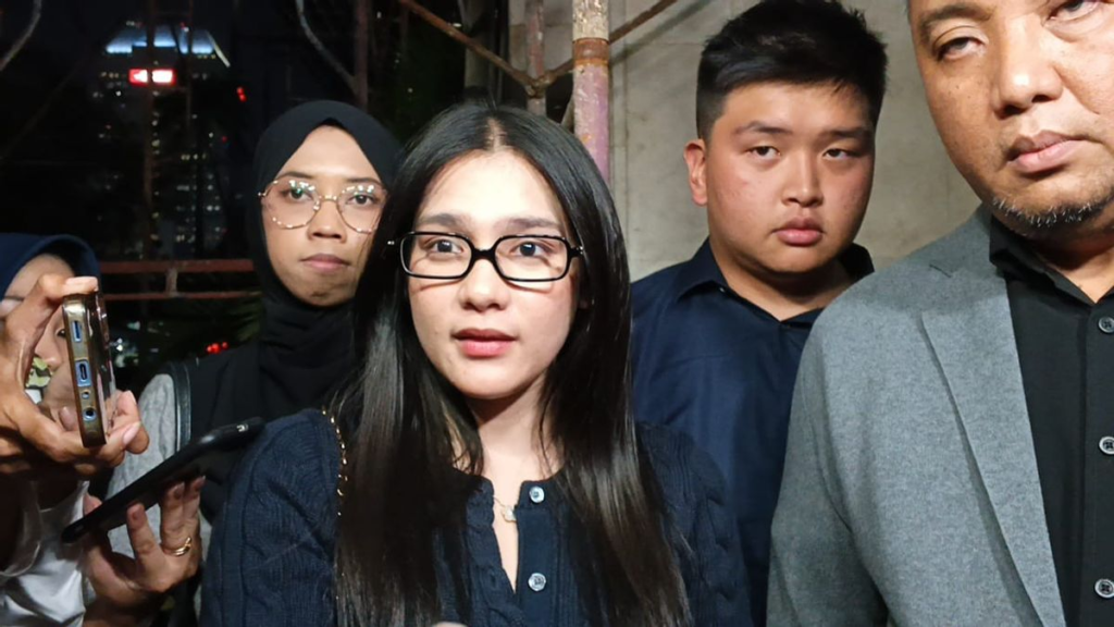Davina Karamoy Ternyata Terima Uang dari Hanania Travel, Ini Faktanya 2 Davina Karamoy Ternyata Terima Uang dari Hanania Travel, Ini Faktanya
